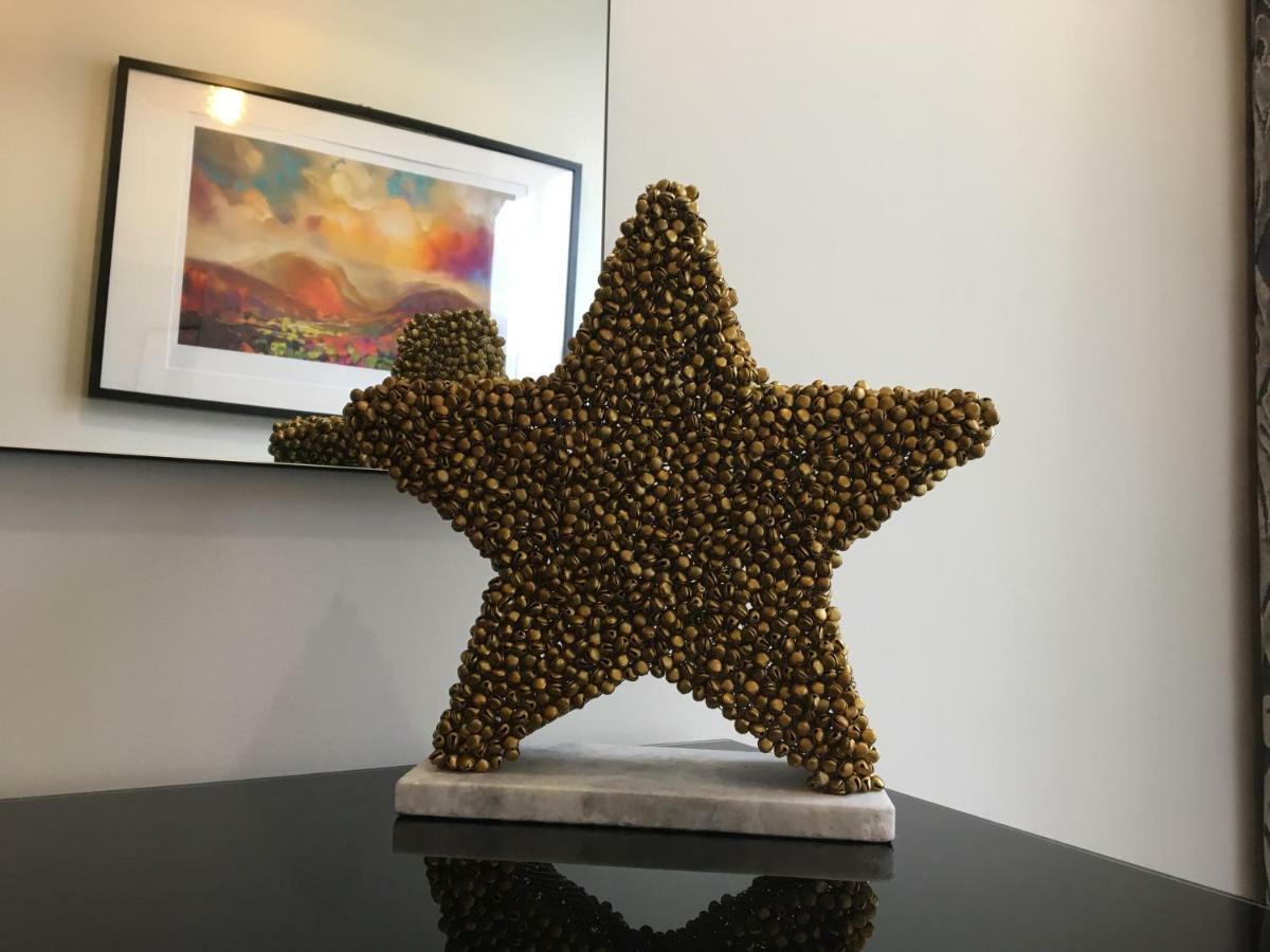 Star Tree Apartment York Extérieur photo